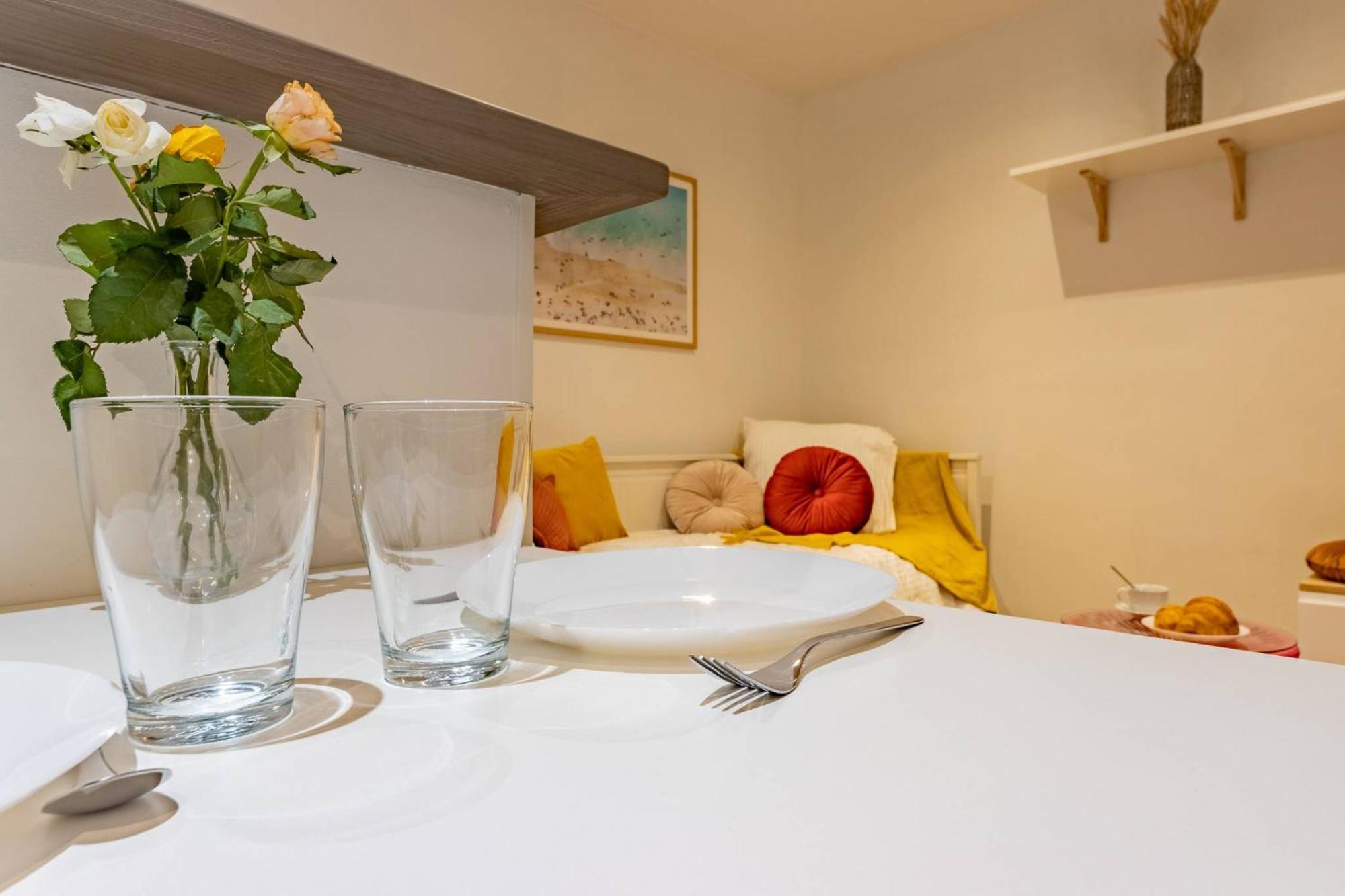 Apartamento Le Nid Douillet - Lit King Size Montauban Exterior foto